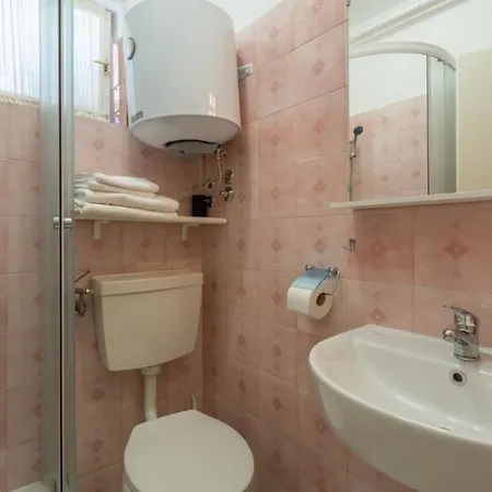 Appartement With Parking Space Novigrad - 7135 Novigrad Istria