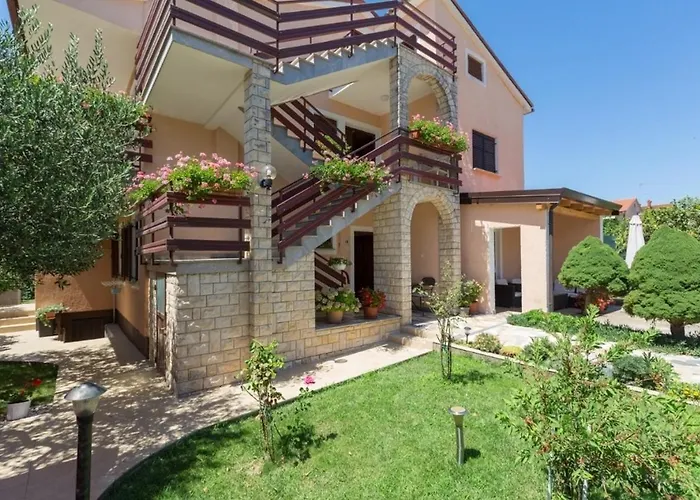 Apartamento With Parking Space Novigrad - 7135 Novigrad Istria