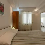 Apartment Apartments With Parking Space Novigrad - 7135 *