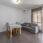 Apartments With Parking Space Novigrad - 7135 Apartment Novigrad (Istria)