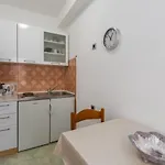 Apartments With Parking Space Novigrad - 7135