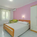 Apartment Apartments With Parking Space Novigrad - 7135 *