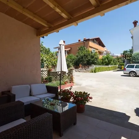 Apartments With Parking Space Novigrad - 7135 Apartment